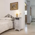 Con Parcheggio E Giardino Appartement *