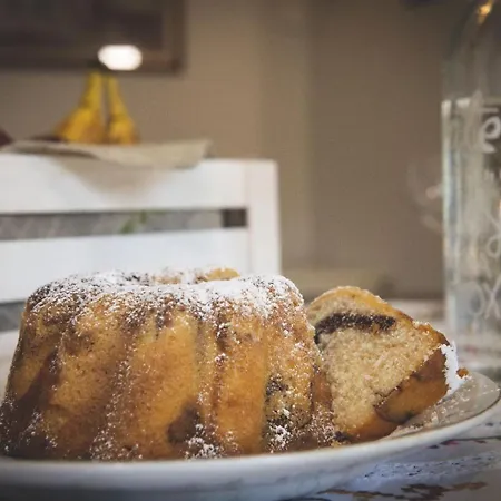 Con Parcheggio E Giardino Apartmán *