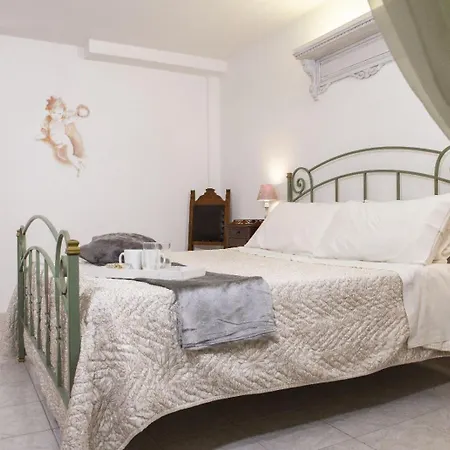 Апартаменты Con Parcheggio E Giardino *