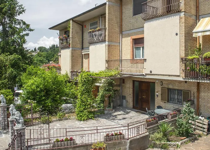 Con Parcheggio E Giardino * Assisi