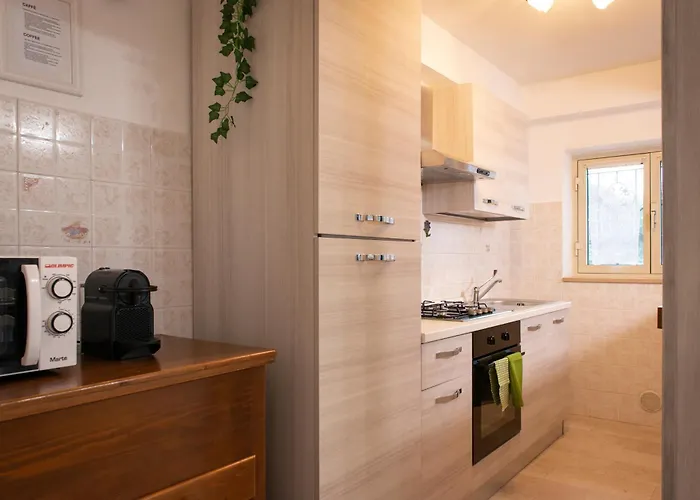 Con Parcheggio E Giardino * Assisi